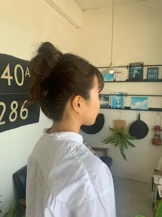 ミディアム ヘアアレンジ 甲斐 もあのヘアスタイル