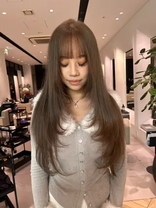 ロング カラーリスト/アイ リスト/牛込萌香🫧のヘアスタイル