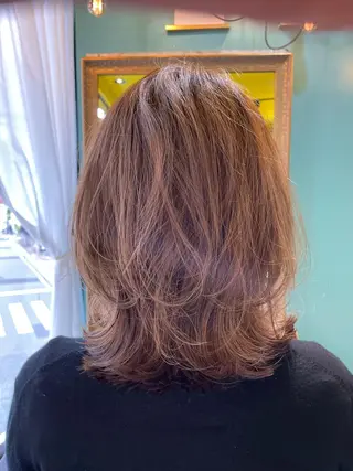ミディアム 末石 智のヘアスタイル