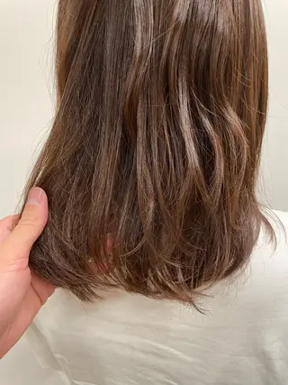 ミディアム 岡本 拡夢のヘアスタイル