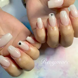 ショート ネイル nail salon Revymoreのネイルデザイン