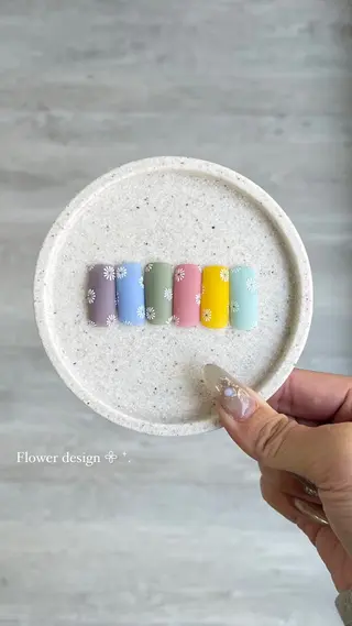 ネイル nail salon stellaのネイルデザイン