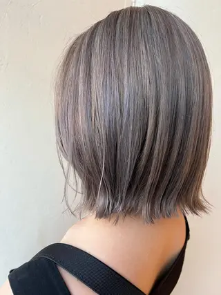 ショート カラー maimi .のヘアスタイル