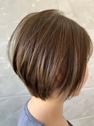 ショート LucksiMie ginza 明松のヘアスタイル