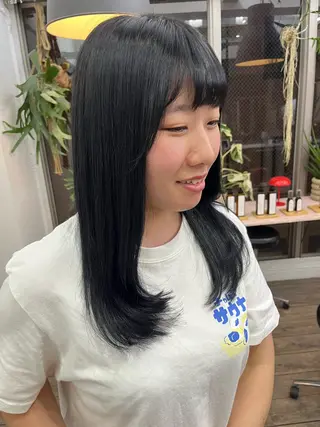 ロング カラー 逢坂 智也のヘアスタイル