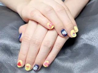 ネイル H3 Nail Tsuki🦋💙のネイルデザイン