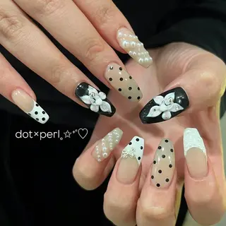 ネイル ワンホン/キラキラ ネイル💎yukaのネイルデザイン