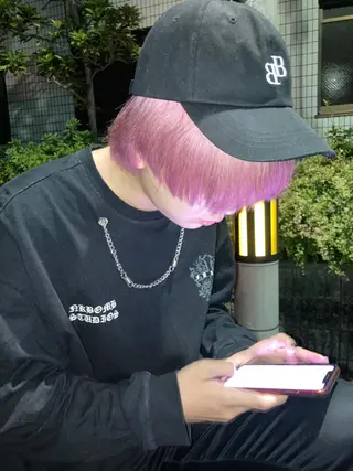 カラー メンズ ナルセナツキ 👾ハイトーンのヘアスタイル