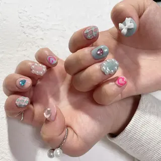 ネイル nail.gorin所属・吉村 優子のネイルデザイン