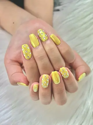 ネイル KIREIE Satomiのネイルデザイン