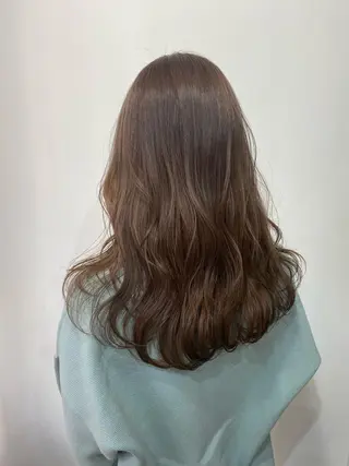 セミロング カラー 髪質改善サロン🫧 戎谷栞菜のヘアスタイル