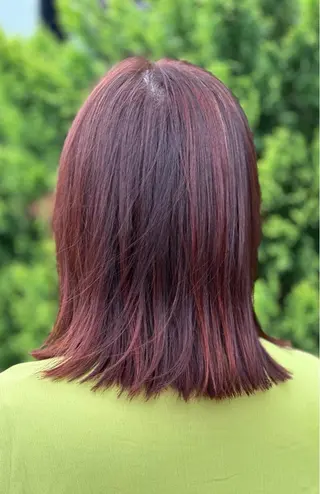 ミディアム 石黒 可歩のヘアスタイル