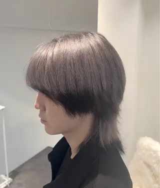 ショート HIKARI ブリーチ/ハイトーンのヘアスタイル