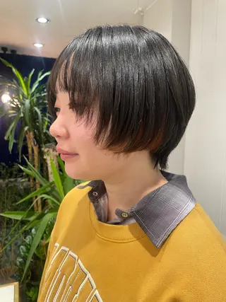 ショート レイヤー♡ 石川優奈のヘアスタイル