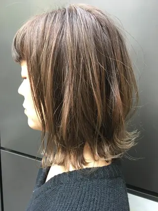 ミディアム 末石 智のヘアスタイル