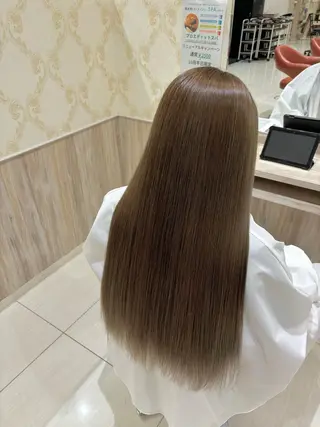 カラー 阿部 脩平のヘアスタイル