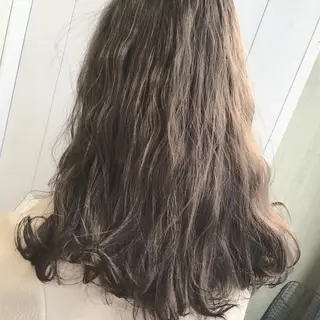 カラー 【mokuオーナー】 ちはるのヘアスタイル