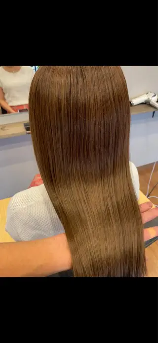 ロング カラー 鵜飼 真伍のヘアスタイル