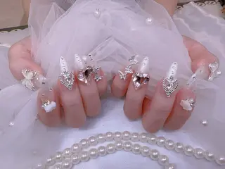 ネイル UMI ネイルサロン新宿🎀のネイルデザイン