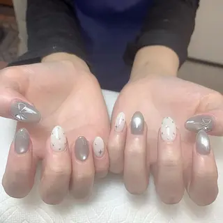 ネイル ヒユ ヒヨリのネイルデザイン
