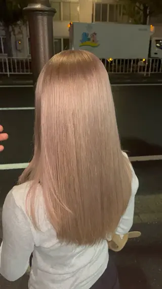 ロング ハイトーン特化 名古屋/たまきのヘアスタイル