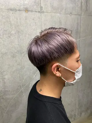 カラー 小山 雄大のヘアスタイル