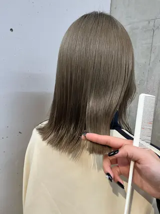 ミディアム ヘアアレンジ VIVIE 福岡天神店のヘアスタイル