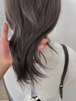 ミディアム カラー 山下 千明のヘアスタイル