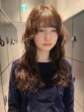 セミロング パーマ 艶髪✨×顔周りカット 🧚ナツホのヘアスタイル