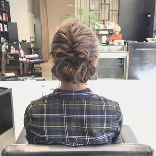 セミロング ロング カラー ヘアアレンジ 西川 ヒロキのヘアスタイル