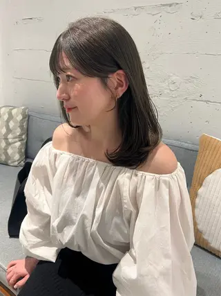 ミディアム 峯田 優花のヘアスタイル