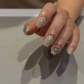 ショート カラー ネイル マツエク・マツパ アイブロウ ar. harajukuのネイルデザイン