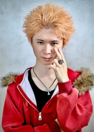 ショート カラー メンズ 樽川翔/フェザーパー マ/シャドウパーマのヘアスタイル