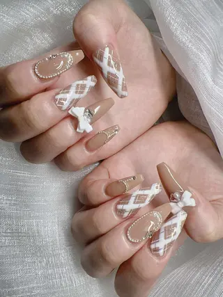 ネイル Lee Nailsのネイルデザイン