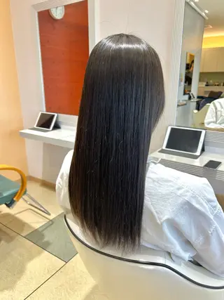 ロング カラー 🩷愛咲🩷レイヤー /透明感カラーのヘアスタイル