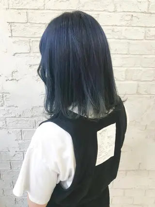 ミディアム カラー オリーブ/アッシュ やわらか透明感カラーのヘアスタイル