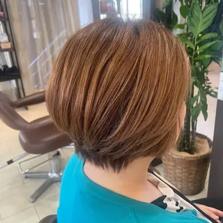 ショート カラー 🍒暖色カラー🍒 ✨髪質改善✨西村亜弥のヘアスタイル
