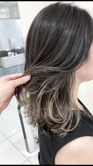 ミディアム カラー ヘアアレンジ marju銀座 マージュギンザのヘアスタイル