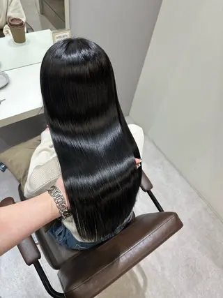 ロング 韓国風✨髪質改善✨ 縮毛矯正✨松浦知奈美のヘアスタイル