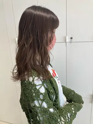 ロング カラー 透明感カラー🫧 nanohaのヘアスタイル