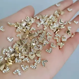 ネイル Horie 雪のネイルデザイン