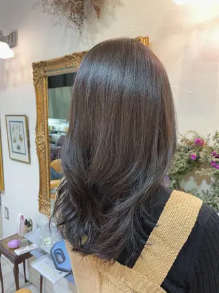 セミロング カラー 外山 なつ美のネイルデザイン