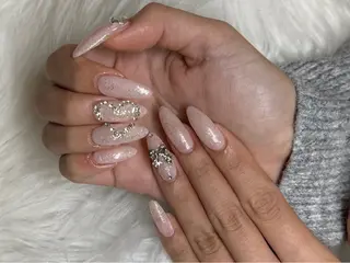 ネイル 💖𝓜𝓲𝓸 /3月予約受付中💖のネイルデザイン