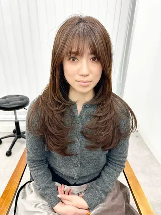 ロング カラー パーマ ヘアアレンジ メンズ キッズ レイヤーカット 🌿透け感カラーのヘアスタイル