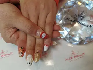ネイル ネイルリボン 受付スタッフのネイルデザイン