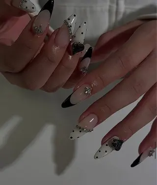 ネイル NiJi Nailsのネイルデザイン