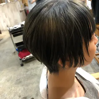 ショート 似合わせ🩵悩んだら 💭KAE 🫟のヘアスタイル