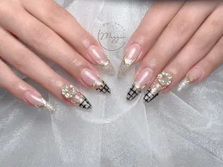 ネイル Maggie Nail🦩のネイルデザイン