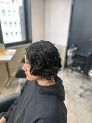 ミディアム パーマ LUPI byLee MIUのヘアスタイル