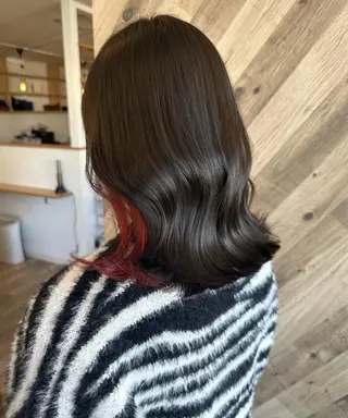 カラー なつ / ハイライト / 髪質改善カラーのヘアスタイル